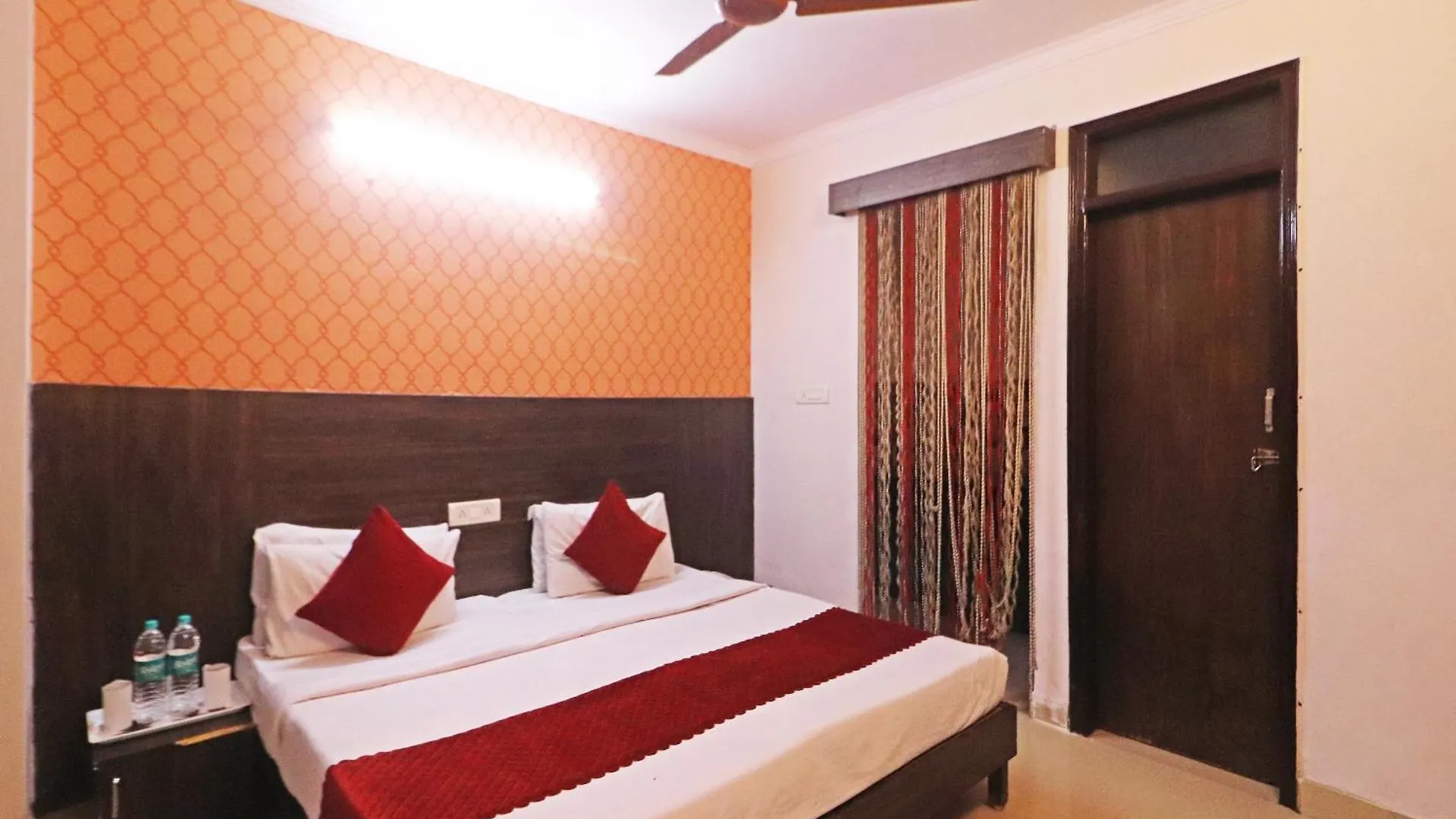 Hotel The Nines By The Premium Villa New Delhi