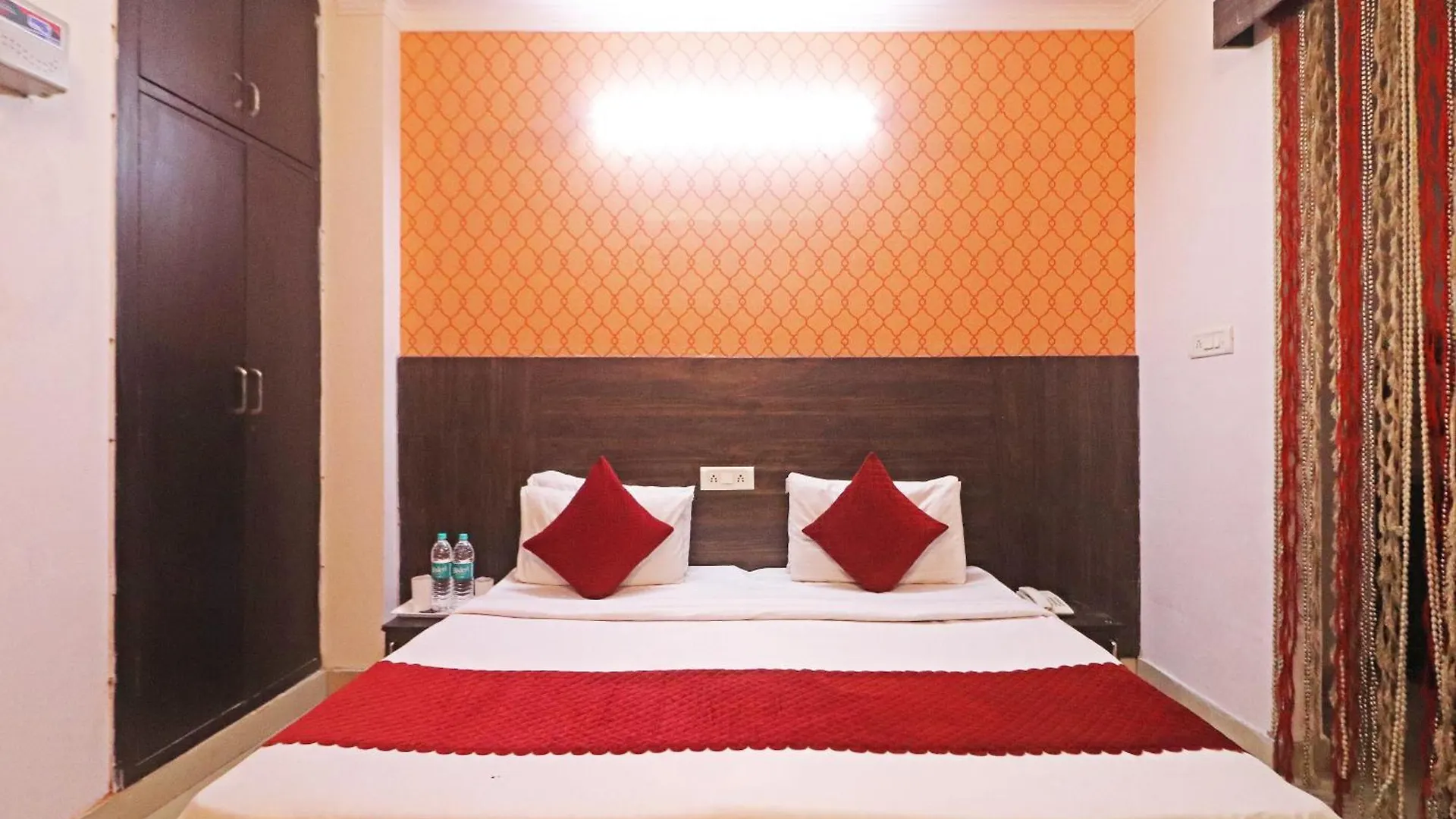 ***  Hotel The Nines By The Premium Villa New Delhi India
