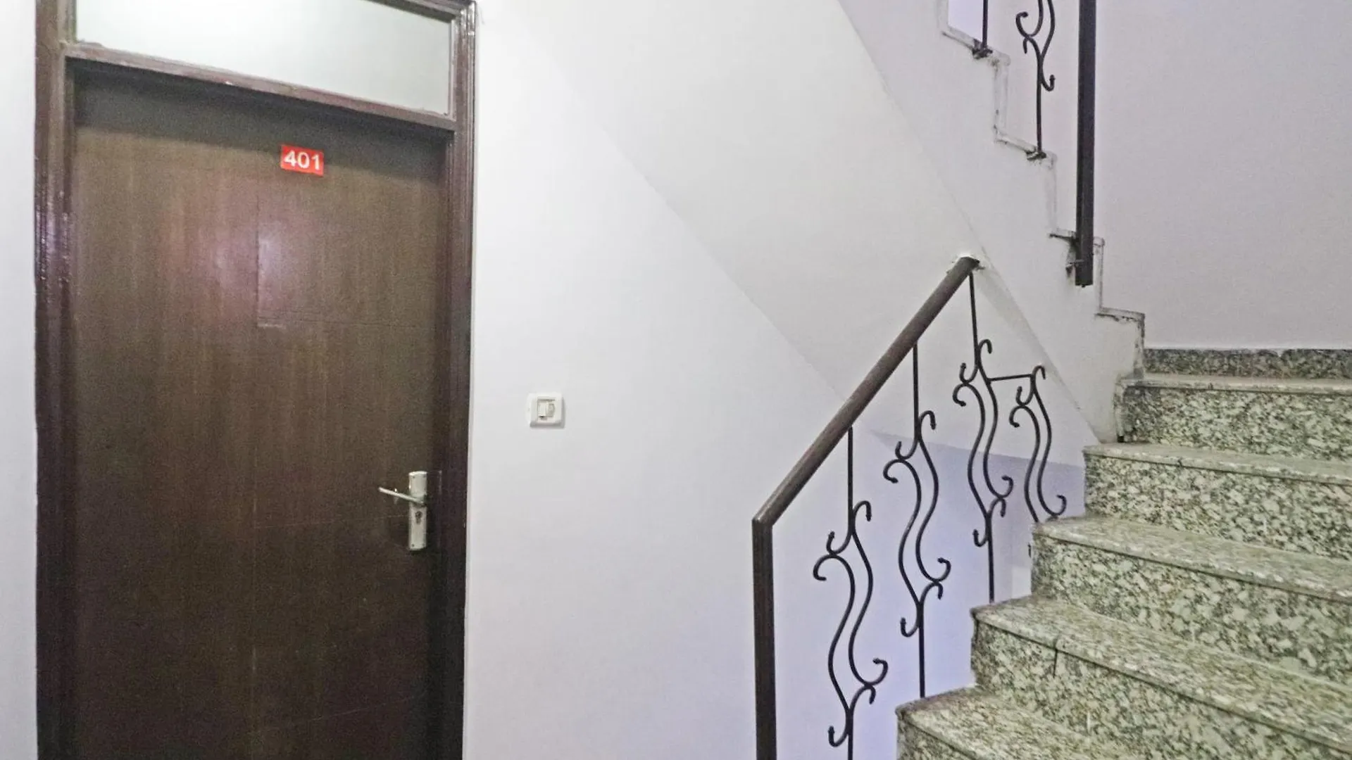 Hotel The Nines By The Premium Villa New Delhi