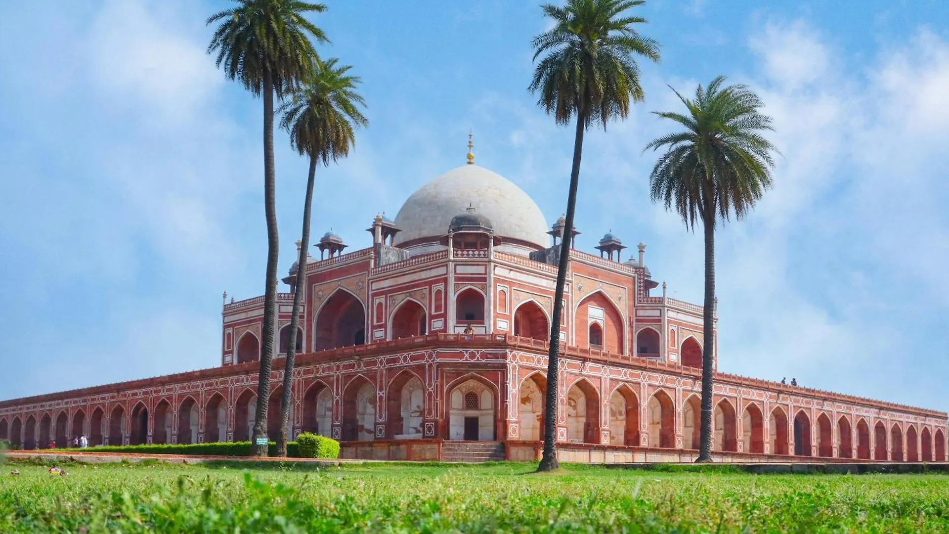 Hotel The Nines By The Premium Villa New Delhi