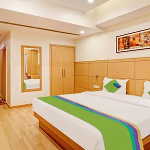 Treebo Galaxy Hotel