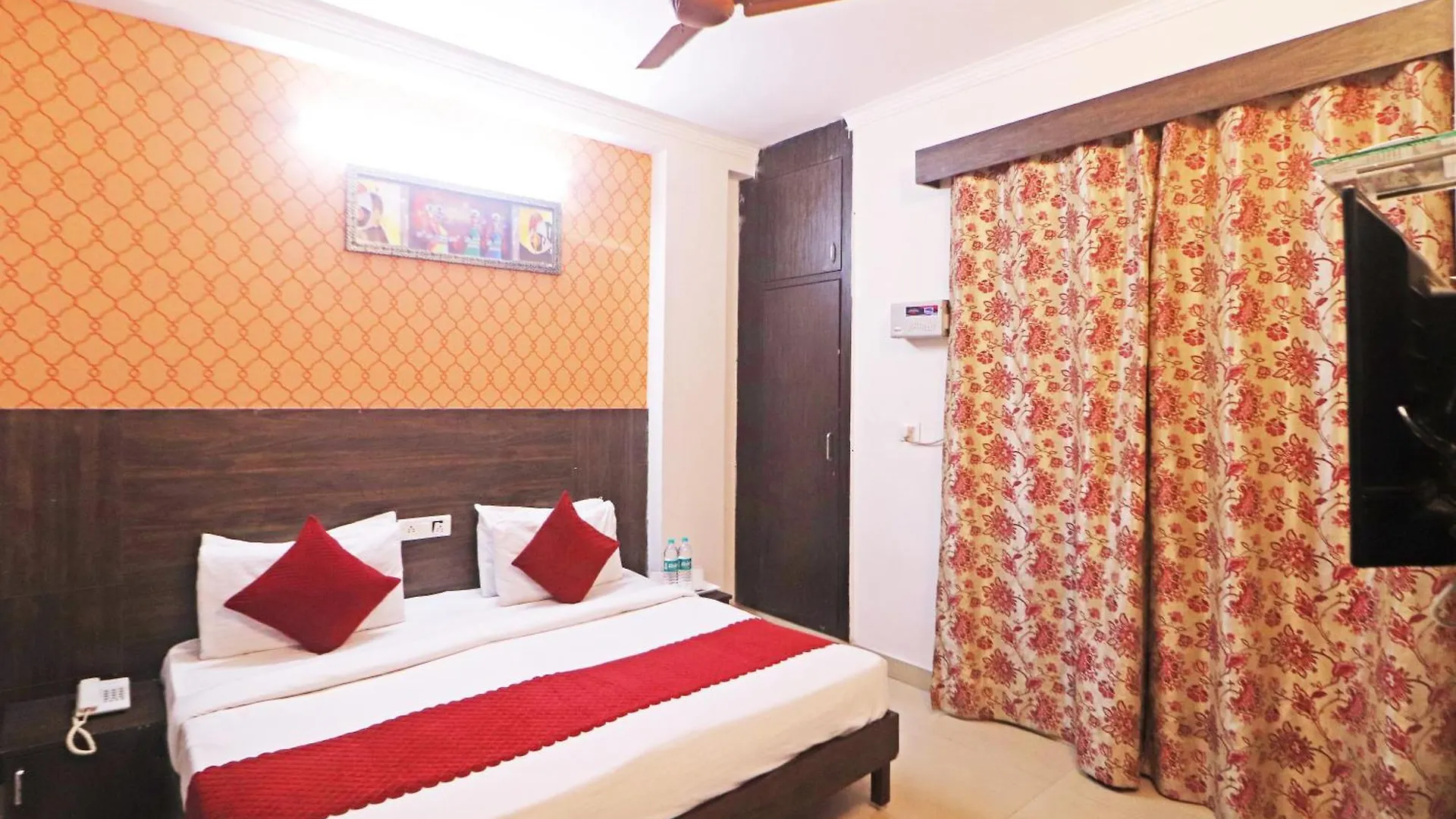 Hotel The Nines By The Premium Villa New Delhi